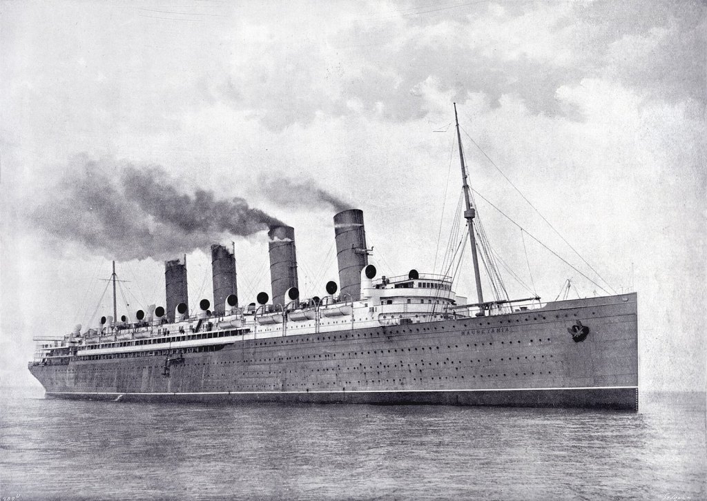 RMS Mauretania: Retirement, the 1935 Sale and Breaking Up at&nbsp;Rosyth