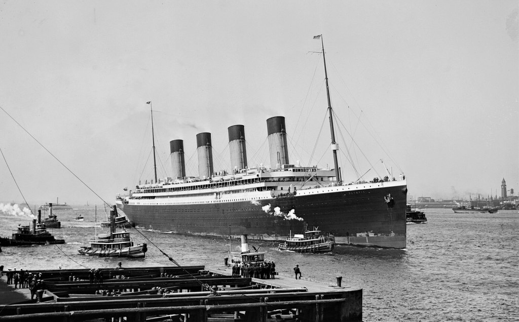 RMS Olympic: The Last Voyage to Jarrow and the Breaking of a White Star Liner