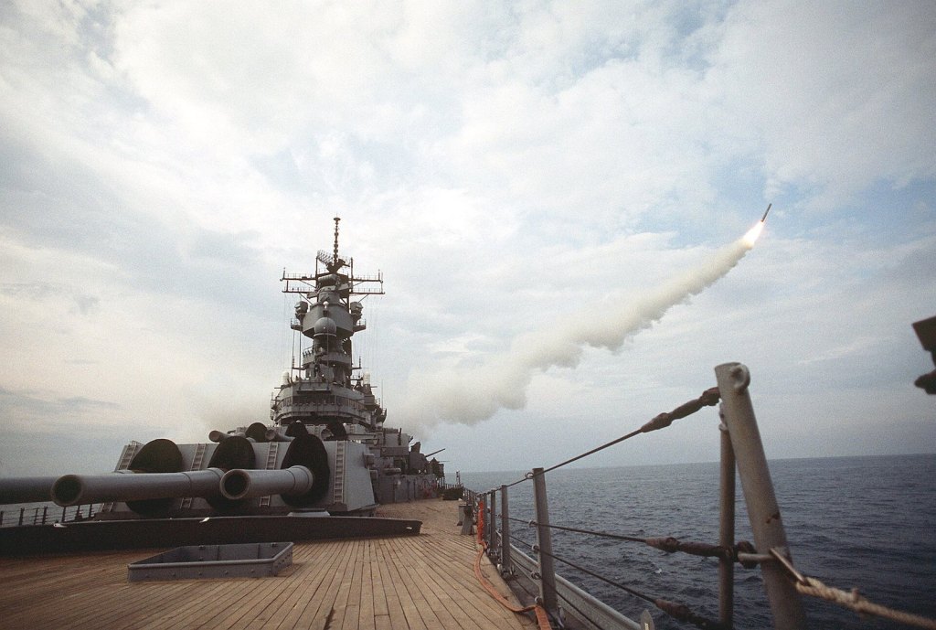 USS Missouri: A Battleship Across Two Eras of Weapons